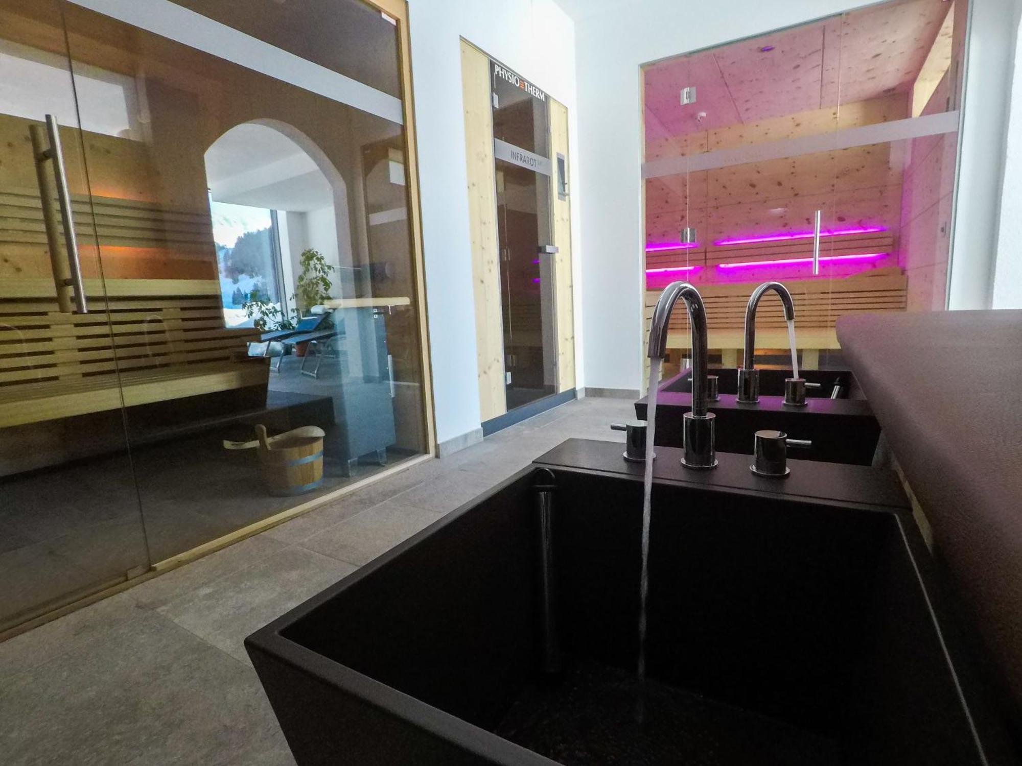 Collina Hotel Garni Наудерс Екстер'єр фото