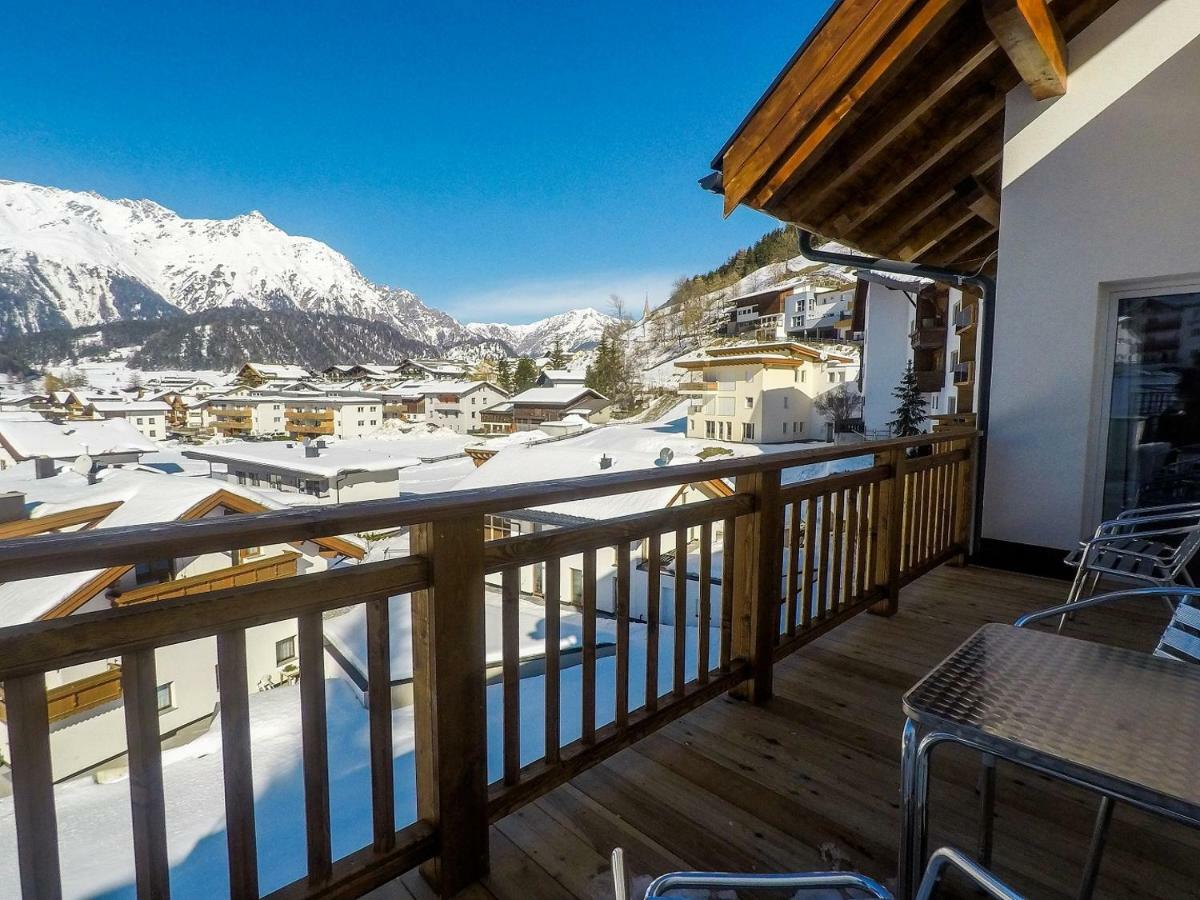 Collina Hotel Garni Наудерс Екстер'єр фото